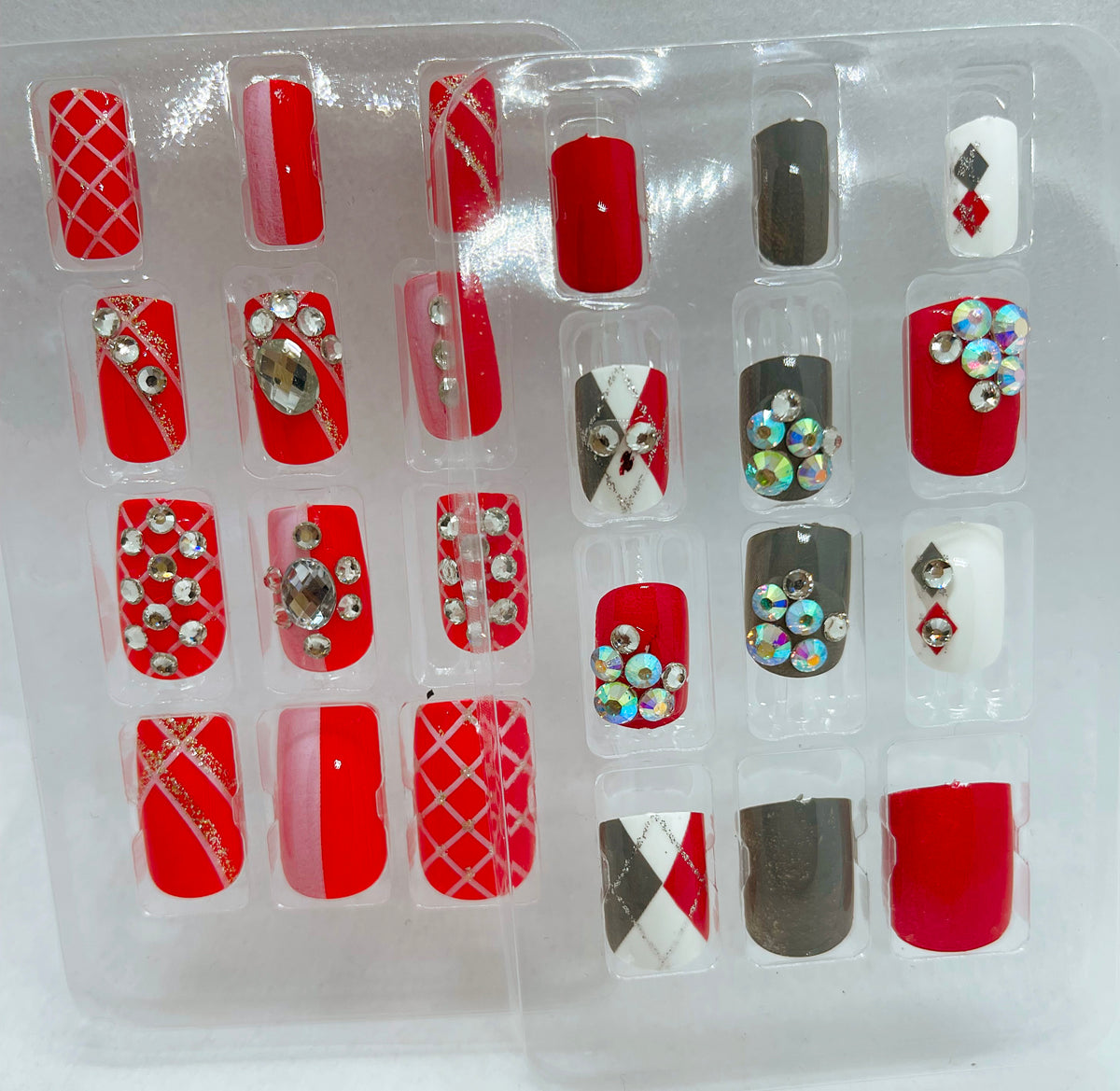 Abstract Crystal 5D Nails